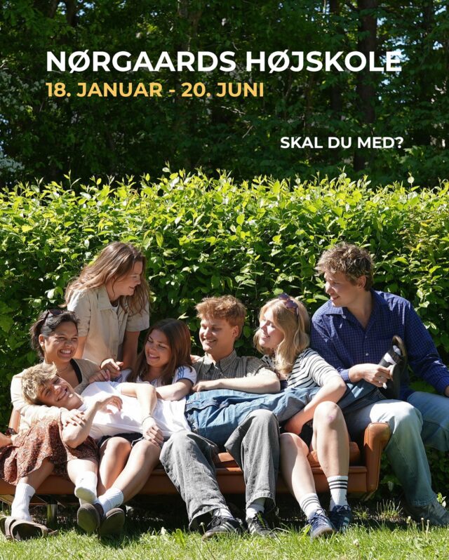 Forårsopholdet på Nørgaards Højskole starter d. 18. januar 🌞

Du kan se frem til:

💚 22 uger fyldt med fællesskab, humor, fordybelse og uforglemmelige oplevelser

🗺️ Studietur - interrail i Europa 

🏡 Nyrenoverede værelser

👌🏼 Stort udbud af faciliteter - bl.a. nyt keramikværksted, padelcenter, mikrobryggeri, biograf, fitness, svømmehal og musik- og teaterscener

🌳 Smukke naturomgivelser 

🚆 Togforbindelse direkte til Aarhus (45 min)

👉🏼 Tilmeld dig på vores hjemmeside 

Har du spørgsmål? Kontakt os på adm@nrgaard.dk eller ring til os på 8668 2300, hvis du vil høre mere.