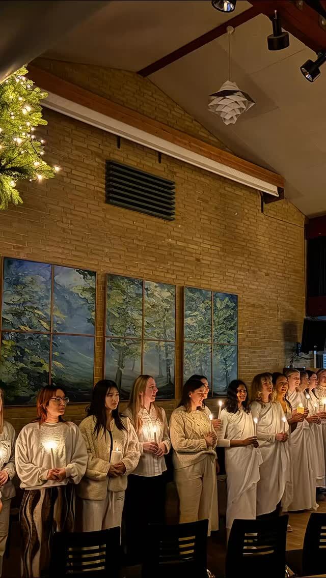 Sankta Lucia og julestemning på Nørgaards Højskole ✨ #højskoleliv #fællesskab