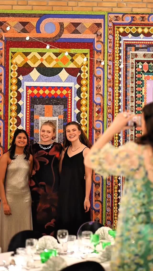 Galla med E25 🥂
En magisk aften med dans, musik og helt særlige indslag fra eleverne. Tak for en dejlig aften ✨ #højskole #galla #nrgaards