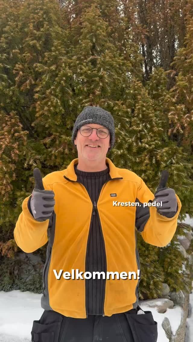 VI GLÆDER OS! 
På søndag ankommer F26, og vi kan ikke vente med at møde jer. Vi er i fuld sving med de sidste forberedelser til et helt fantastisk forår 🌞 Vi ses lige om lidt ✨